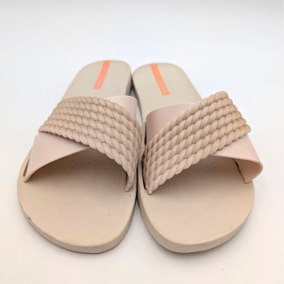 Ipanema Street II Crisscross Strap Slide Sandal Women's Beige Size US9 EU40 - Picture 2 of 13